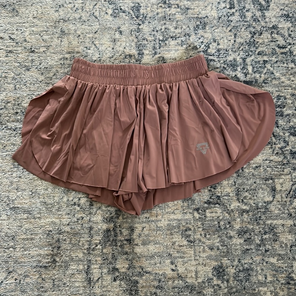 Blush pink keiki Kona shorts, size large